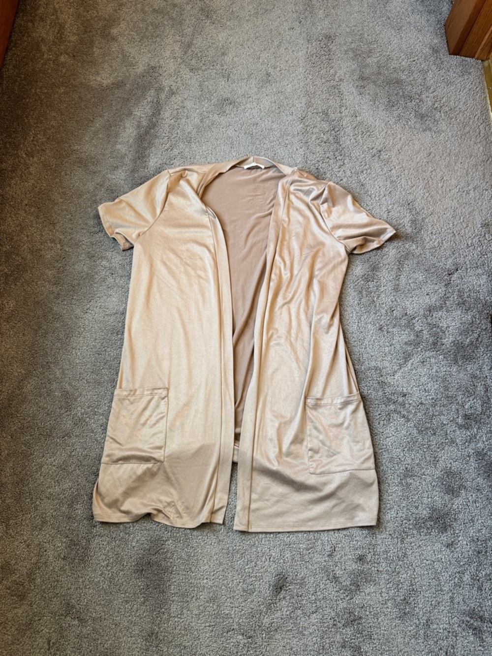 You & Me Beige Drape Front Cardigan Top SIZE L Short Sleeve Lightweight Layering